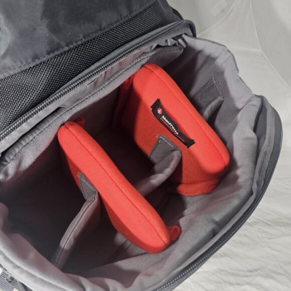 NEW! Manfrotto MB MA-A1-15 Adventure 1 Camera Backpack w/Rain Cover - Picture 5 of 14